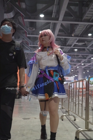 【xxn-317】星穹铁道三月七cos小姐姐..百褶裙竟然配骚丁